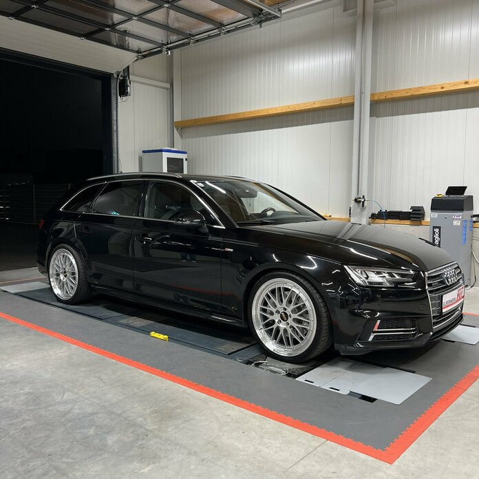 Audi A4 Avant BBS LM 20 Zoll