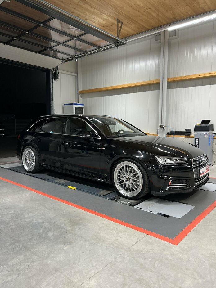 Audi A4 Avant BBS LM 20 Zoll