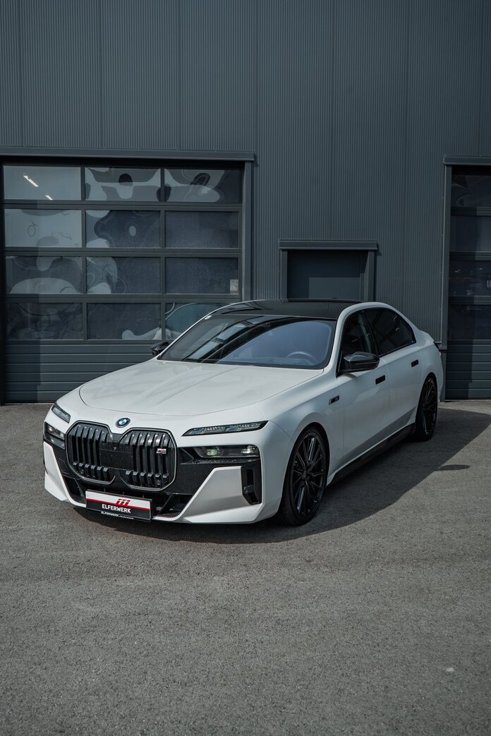 BMW i7 M70 Tuning