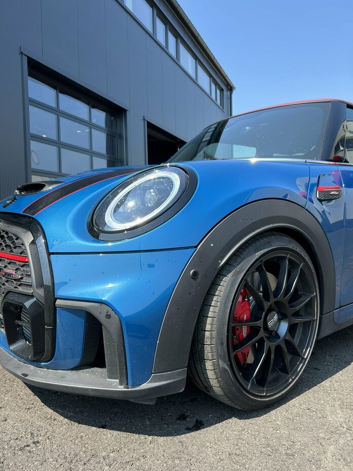 Mini JCW Blau