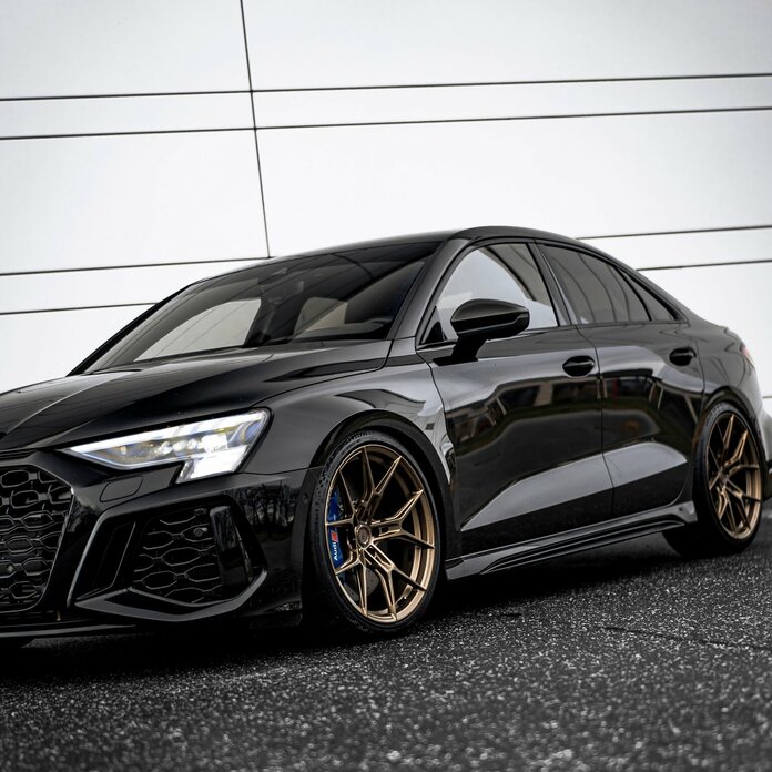 Audi RS3 Wheelforce Race.One 