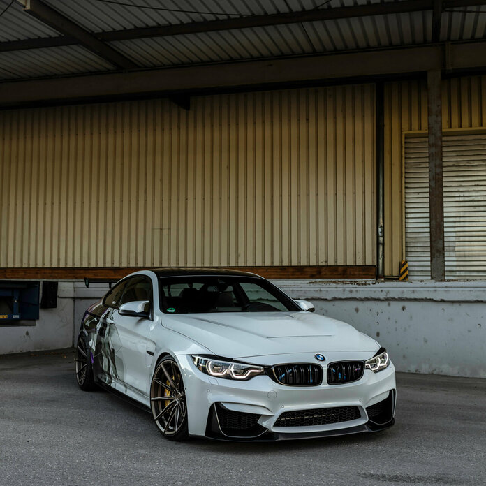 BMW M4