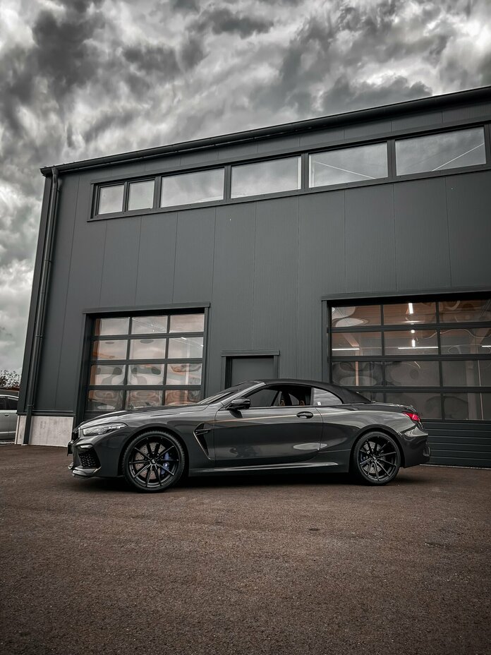 BMW M8 Cabrio / WF CF.3 Deep Black 20 Zoil