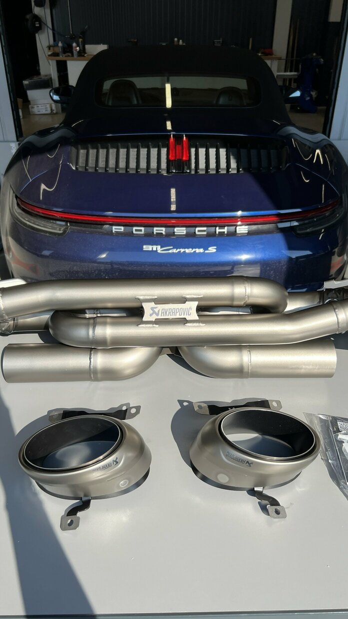 Porsche 992 Akrapovic Abgasanlage