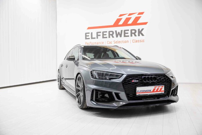 Front Audi RS4 - Elferwerk - Webschmiede