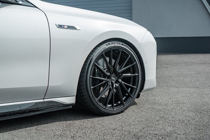 BMW i7 M70 Vossen Felgen