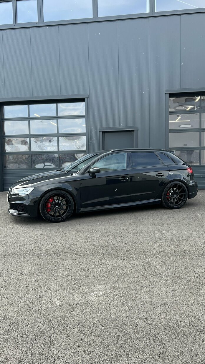 Audi RS3 / WF SL2 Deep Black 