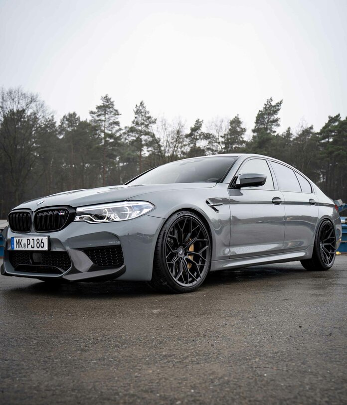 BMW M5 F90 Wheelforce HE.1