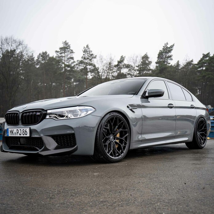 BMW M5 F90 Wheelforce HE.1