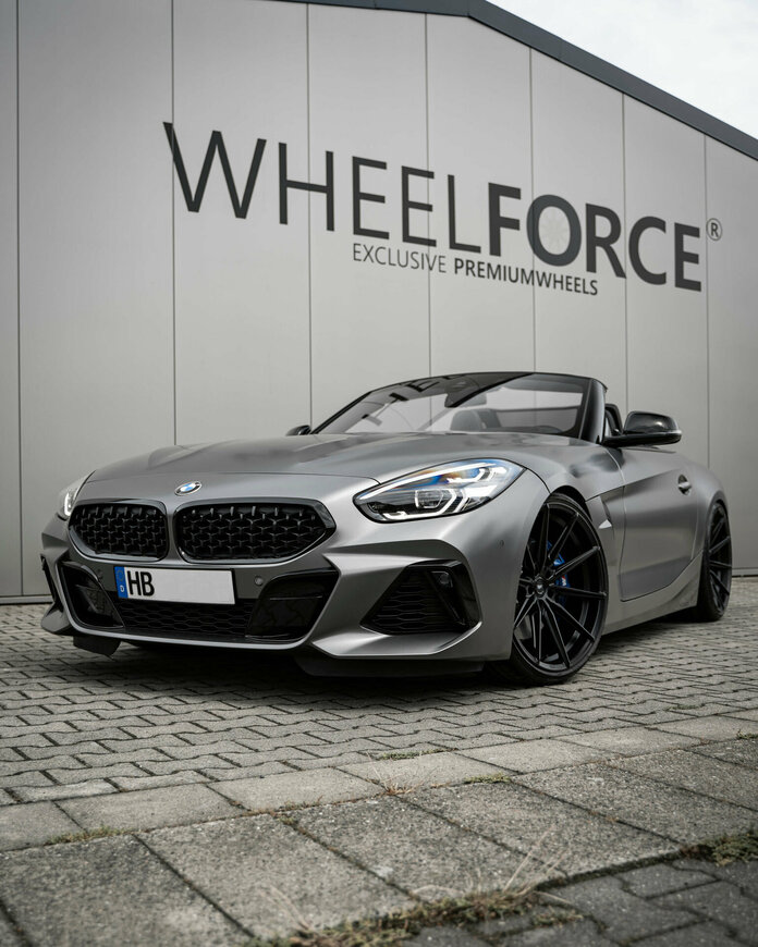 BMW Z4 Wheelforce CF.3 