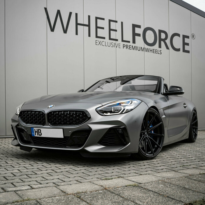 BMW Z4 Wheelforce CF.3 