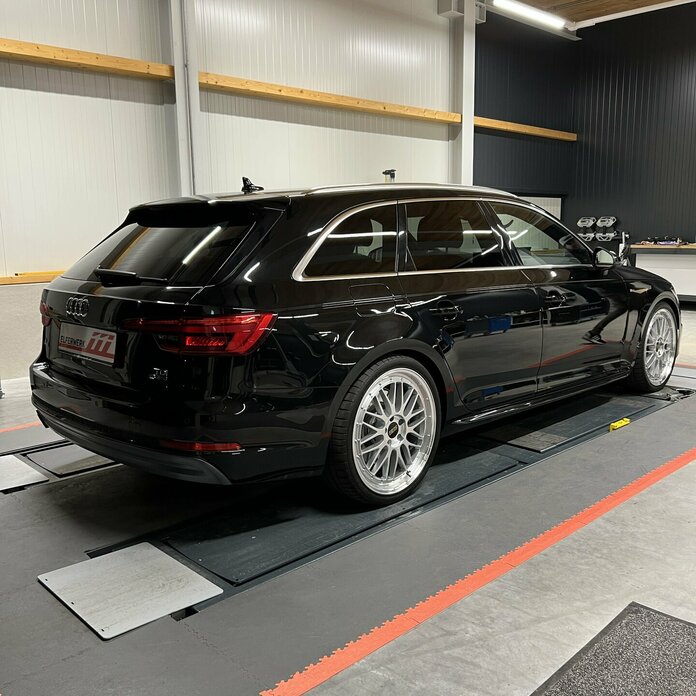 Audi_A4_BBS_LM