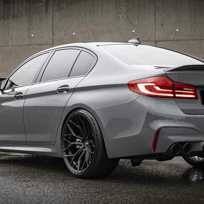 BMW M5 F90 Wheelforce HE.1