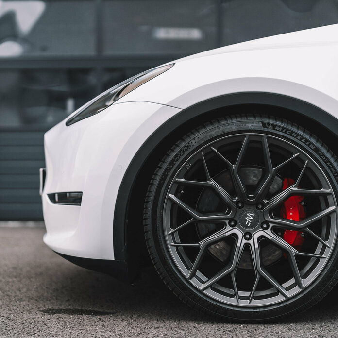 Tesla Model Y Wheelforce HE.1