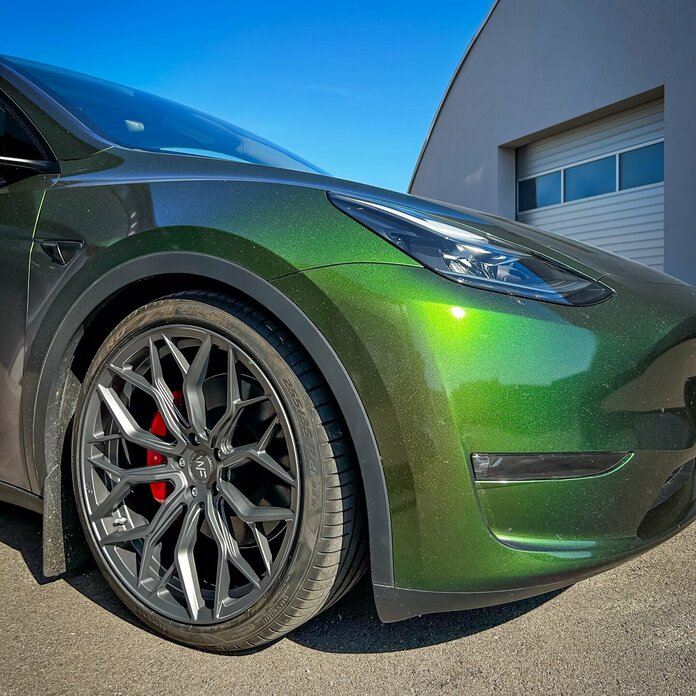 Tesla_Model_Y Wheelforce HE.1