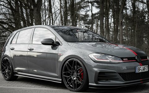 VW Golf GTI TCR Wheelforce CF.2