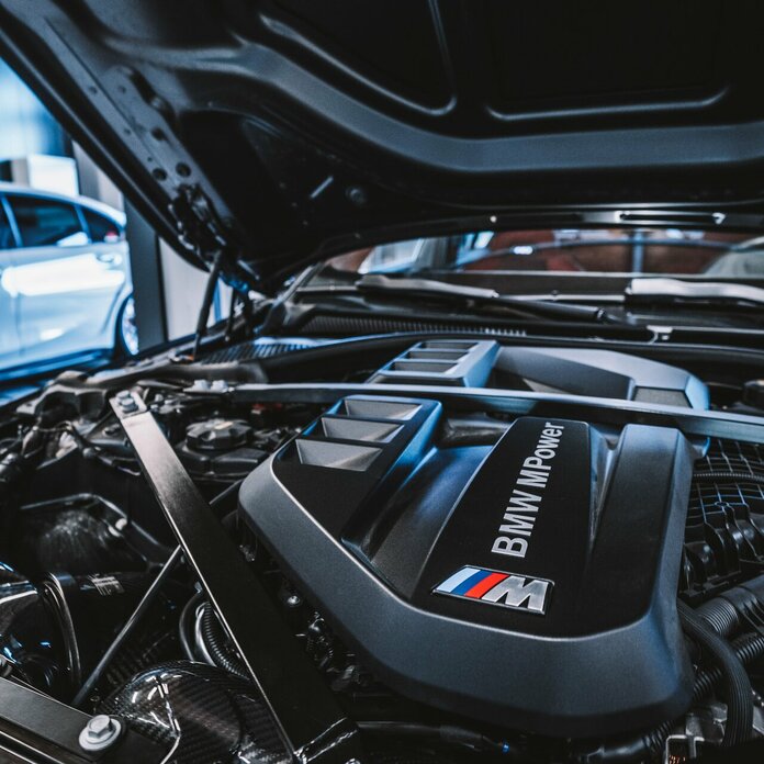 BMW M3 mit Eventuri Ansaugsystem 