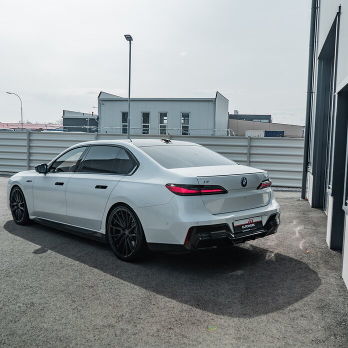 BMW i7M70 Vossen Felgen
