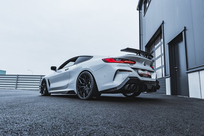BMW M850i Wheelforce HE.1