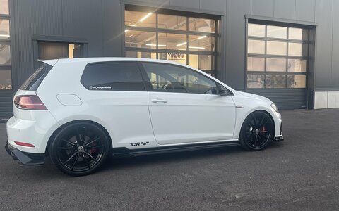 VW Golf 7 TCR 