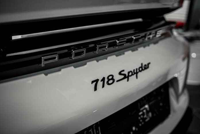 Heck Nahaufnahme Porsche 718 Spyder - Elferwerk - Webschmiede