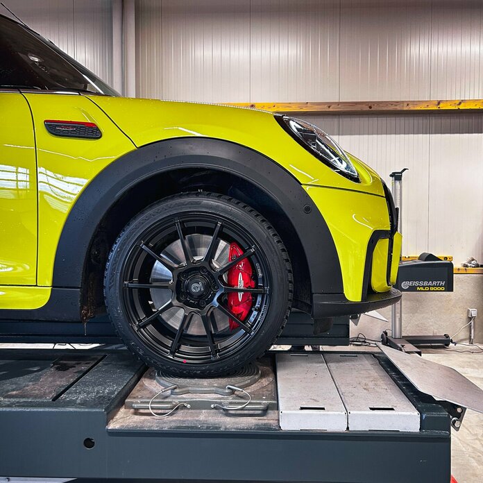 Mini JCW F57 / Sparco Assetto Gara 