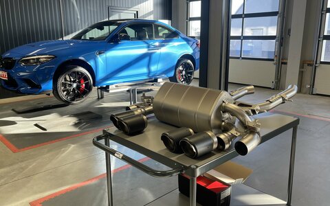 Elferwerk Werkstatt Akrapovic