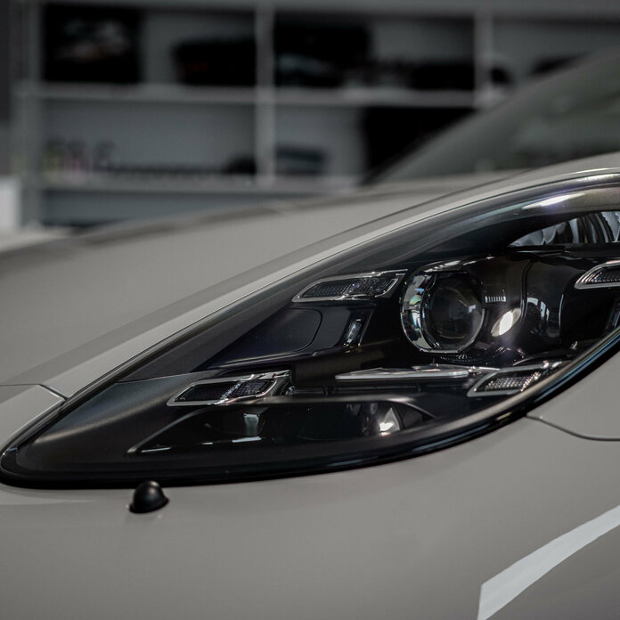 Scheinwerfer Porsche 718 Spyder - Elferwerk - Webschmiede