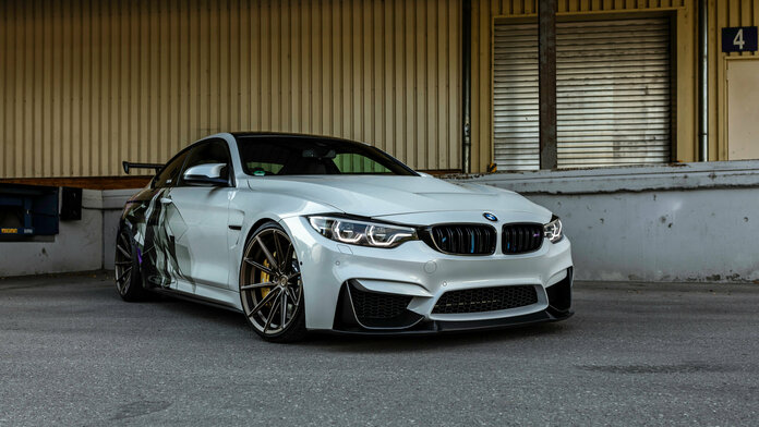 BMW M4 Wheelforce CF.3