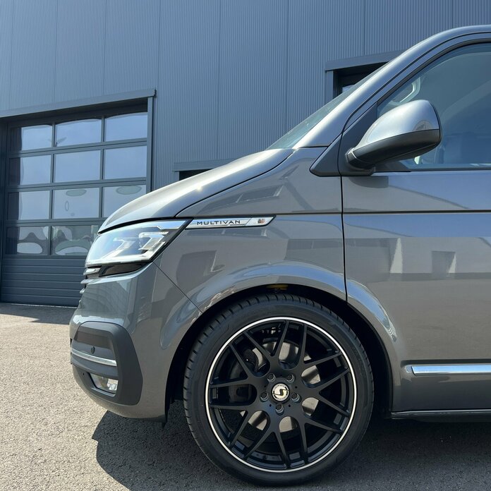 VW T6 Multivan / Schmidt Gambit Satin Black 