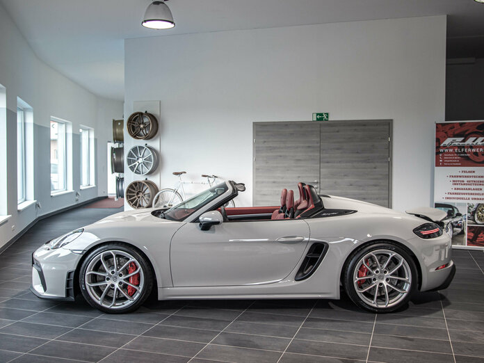 Porsche 718 Spyder - Elferwerk - Webschmiede