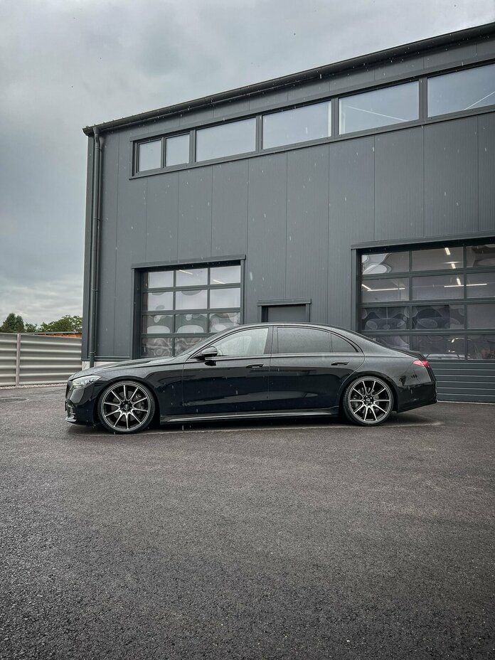 Mercedes S-Klasse mit OZ Hyper XT HLT