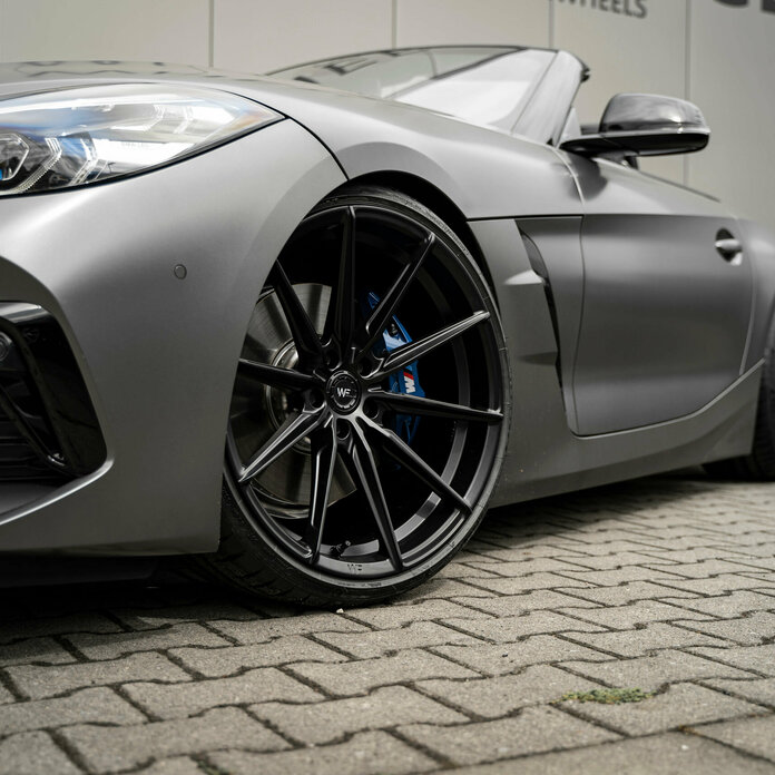 BMW Z4 Wheelforce CF.3 