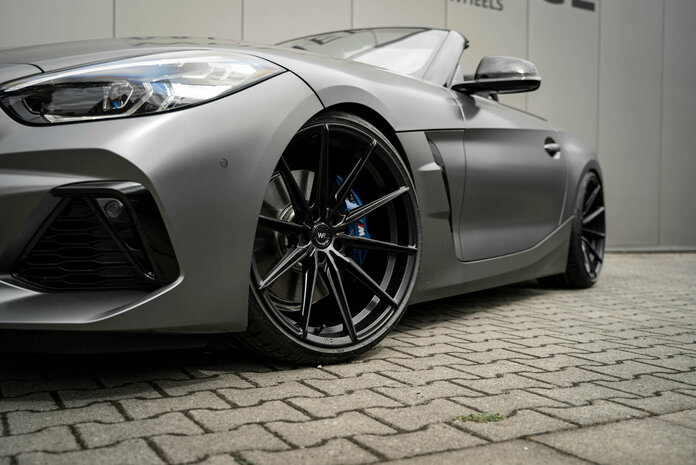 BMW Z4 Wheelforce CF.3 