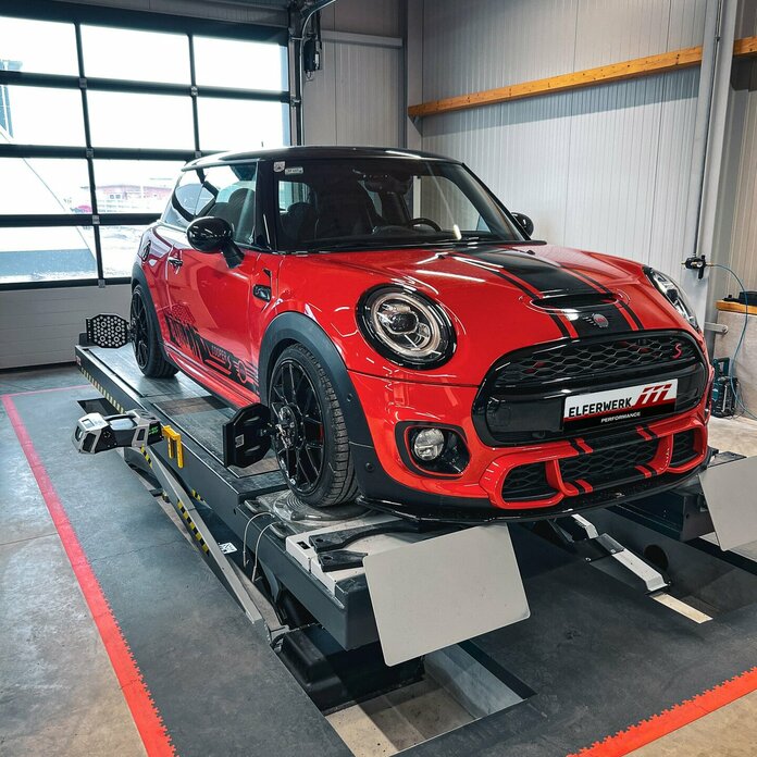 Mini Cooper S Achsvermessung 