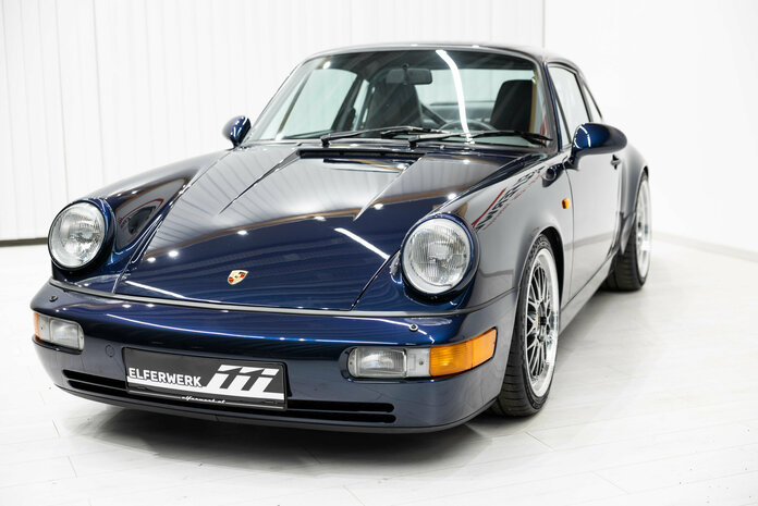 Porsche_Carrera 964