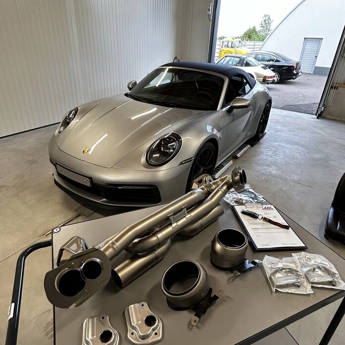 Porsche 992 / Akrapovic Auspuffanlage 