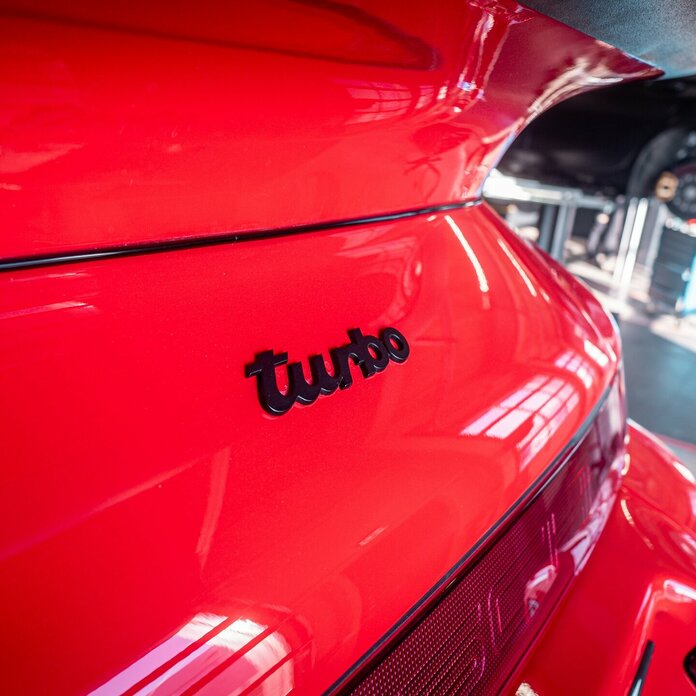 Porsche_964_Turbo_Indischrot