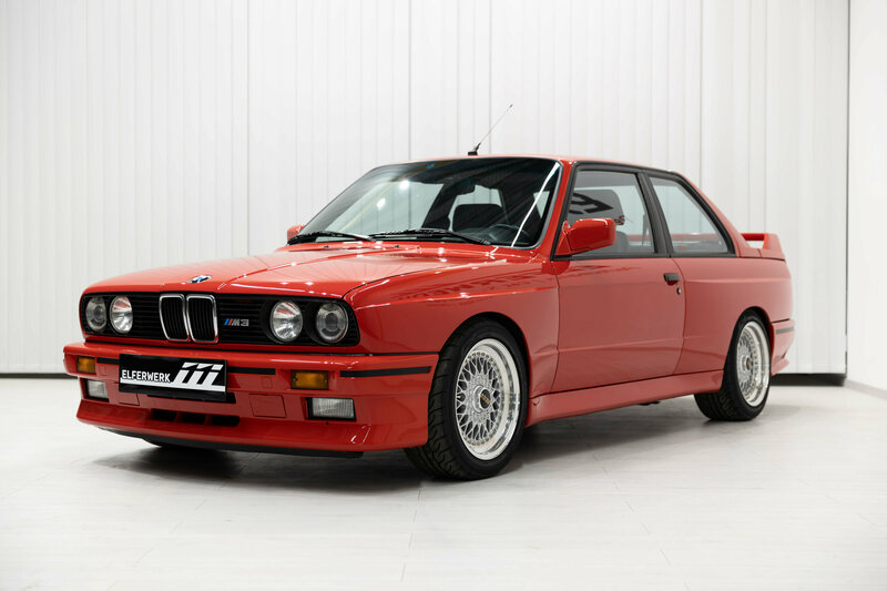 BMW M3 E30 Rot 