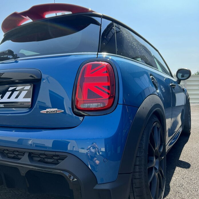 Mini JCW Blau