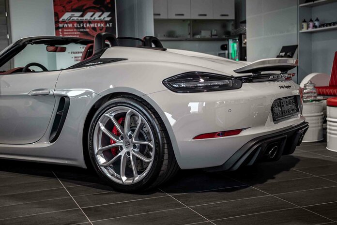 Heck Porsche 718 GT4 - Elferwerk - Webschmiede