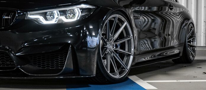 BMW M4 Wheelforce CF.3