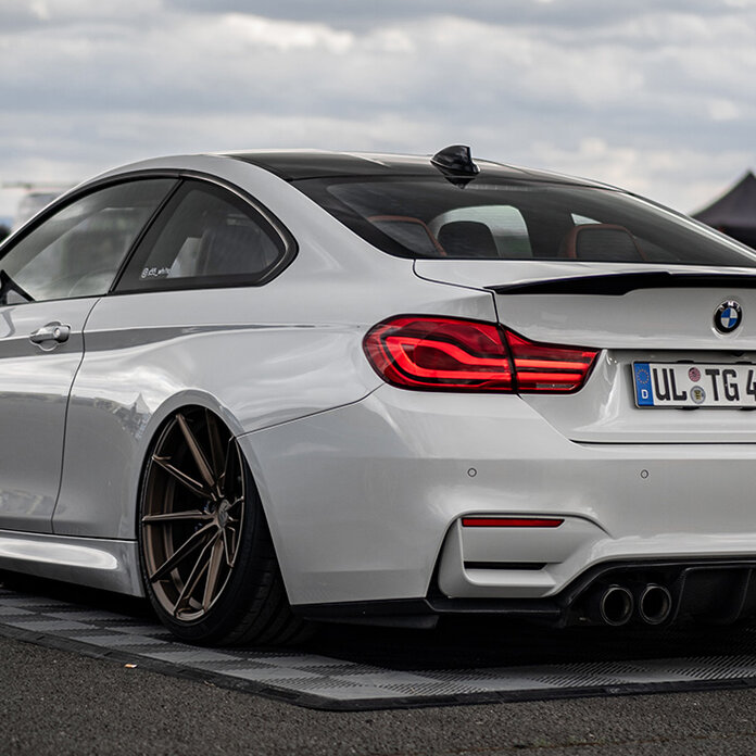 BMW M4 Wheelforce CF.3