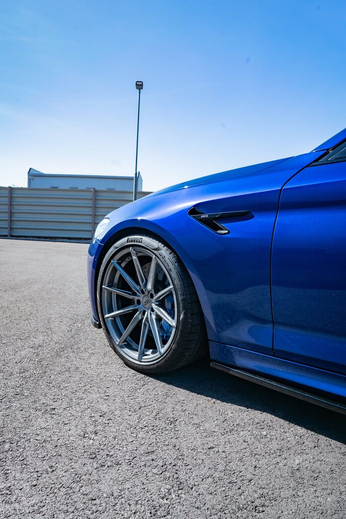BMW M5 Wheelforce CF.3