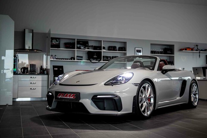 Porsche 718 Spyder - Elferwerk - Webschmiede