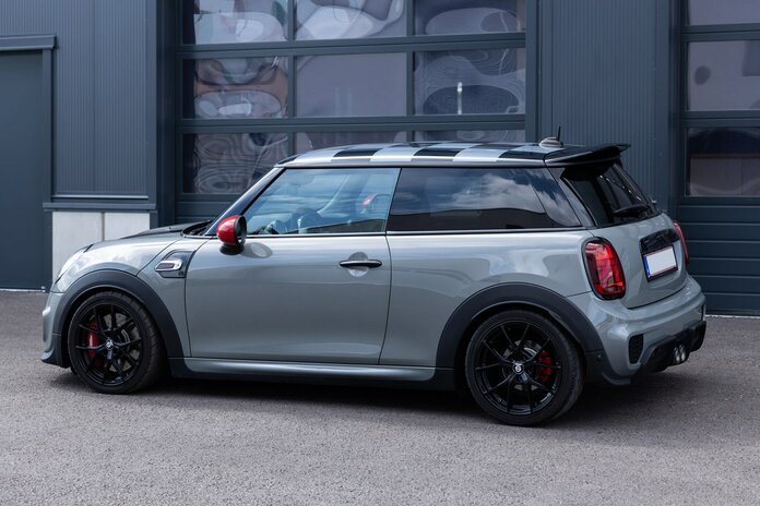 Mini JCW Sparco