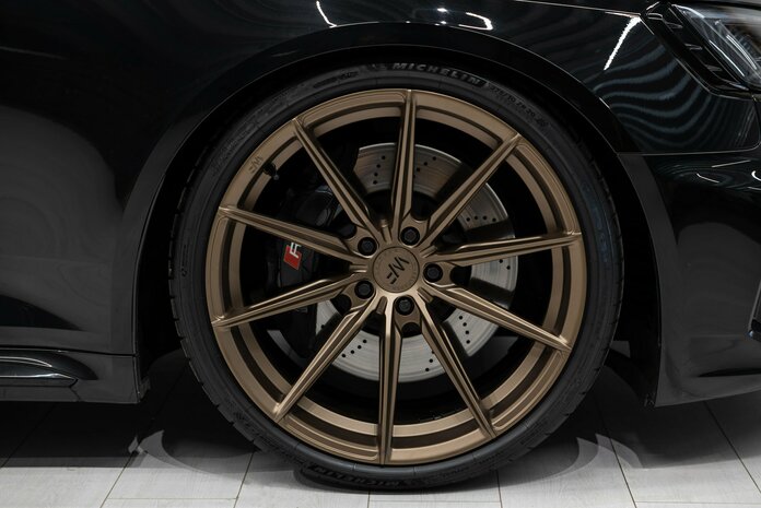 Audi_RS4_CF3 Wheelforce Felgen