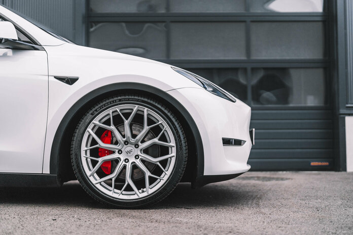 Tesla model Y Wheelforce HE.1